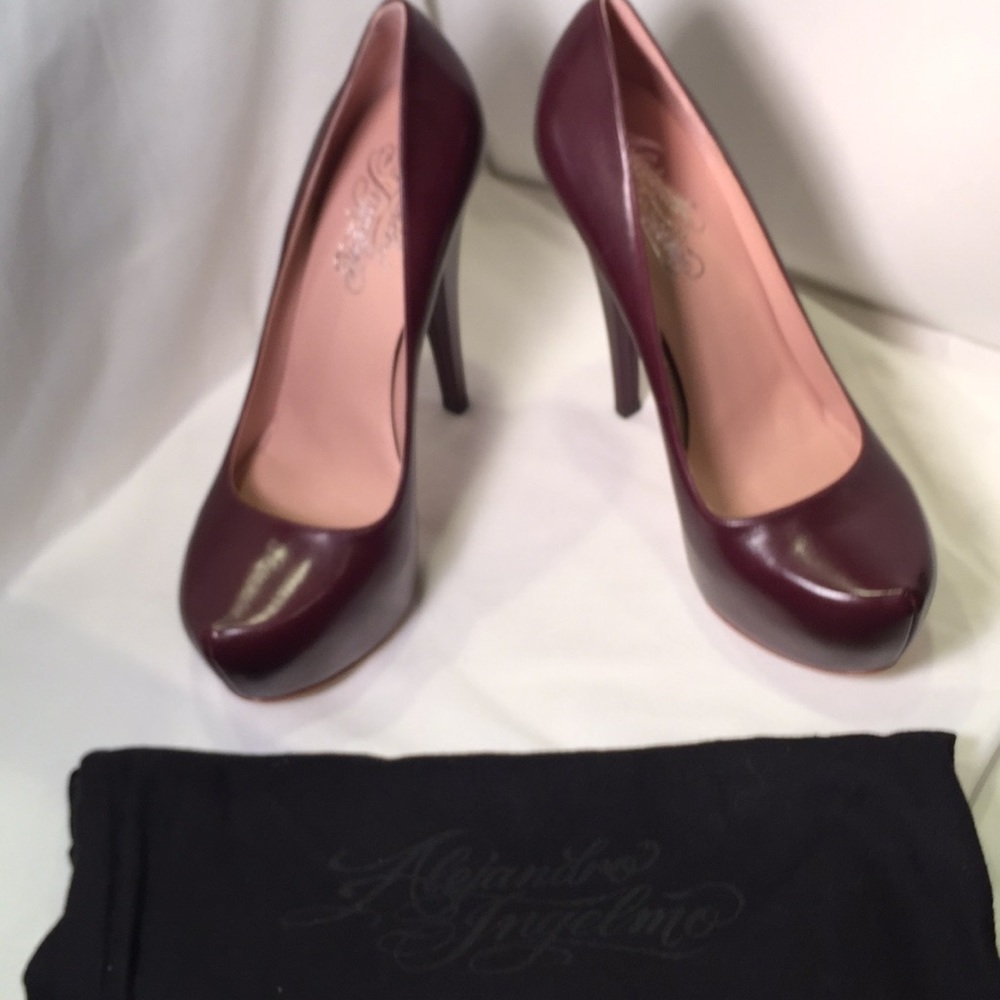 Alejandro Ingelmo designer heels